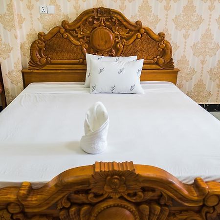 Paris Guesthouse Kampot Eksteriør bilde